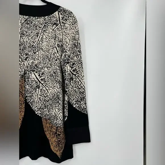 Nic + Zoe Santana Cardigan Sweater Jacket Leafs Metal Clasp Printed Size Medium - Picture 7 of 11